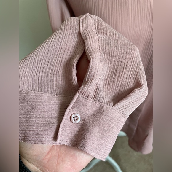 Simply Vera Pink Blouse - Picture 3 of 10